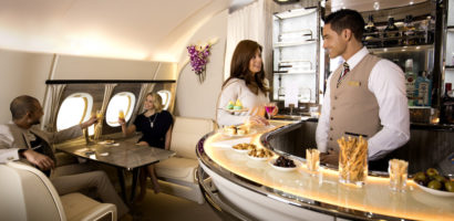 Emirates zaprezentują ulepszony salon pokładowy A380 na ITB w Berlinie