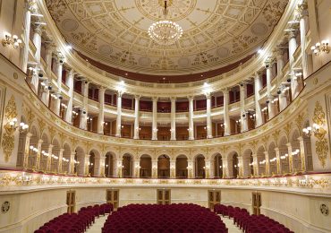 Włoskie opery zapraszają na spektakle online