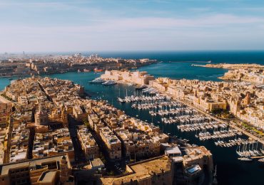 Malta otwiera granice od 1 czerwca i zaszczepiła już połowę mieszkańców